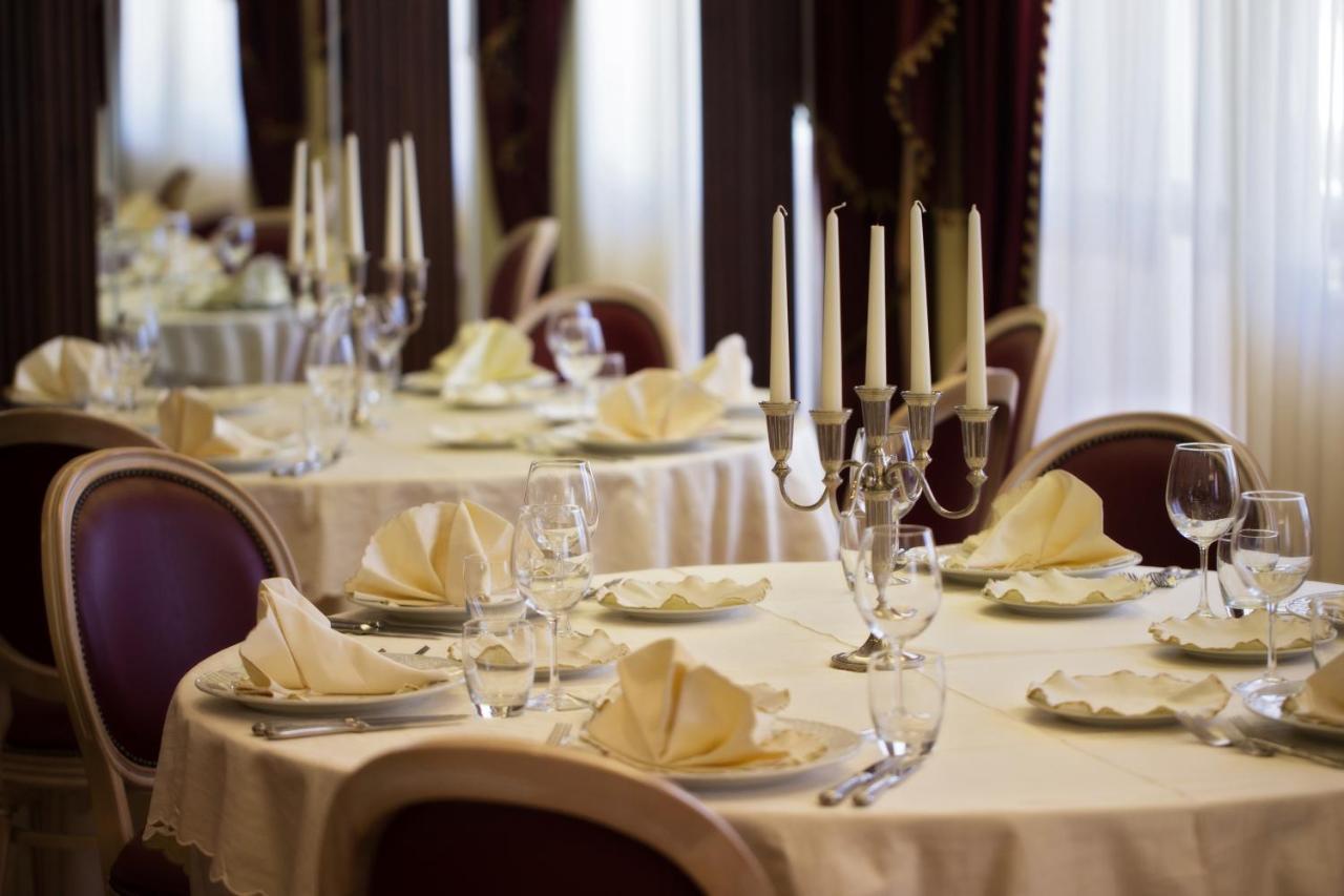 Grand Hotel Osman Ristorante Il Danubio Atena Lucana Exterior photo