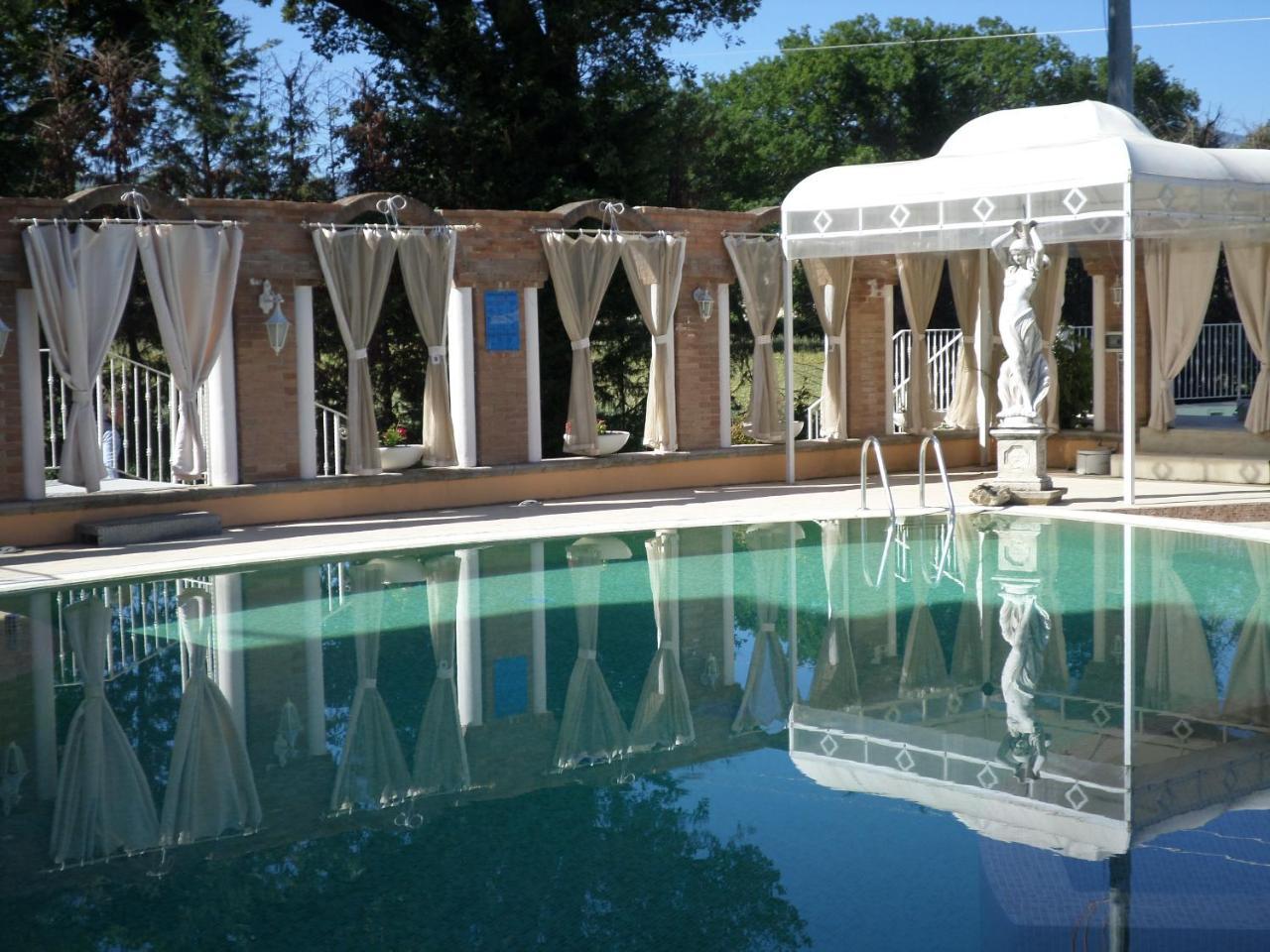 Grand Hotel Osman Ristorante Il Danubio Atena Lucana Exterior photo