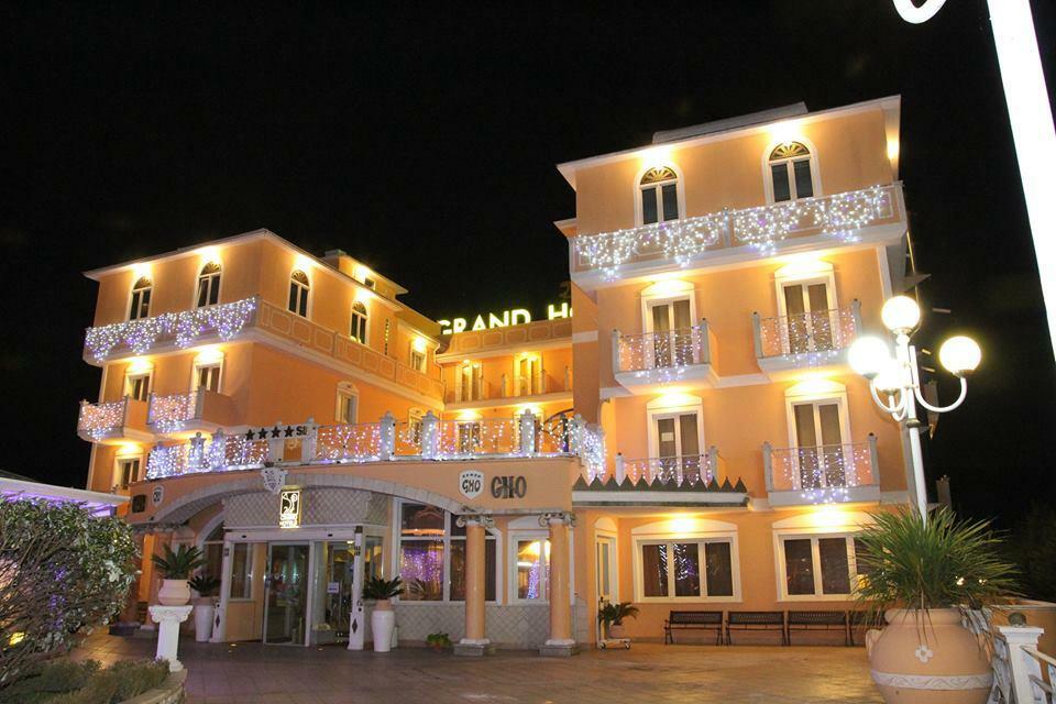 Grand Hotel Osman & Spa E Ristorante Il Danubio Atena Lucana Exterior photo